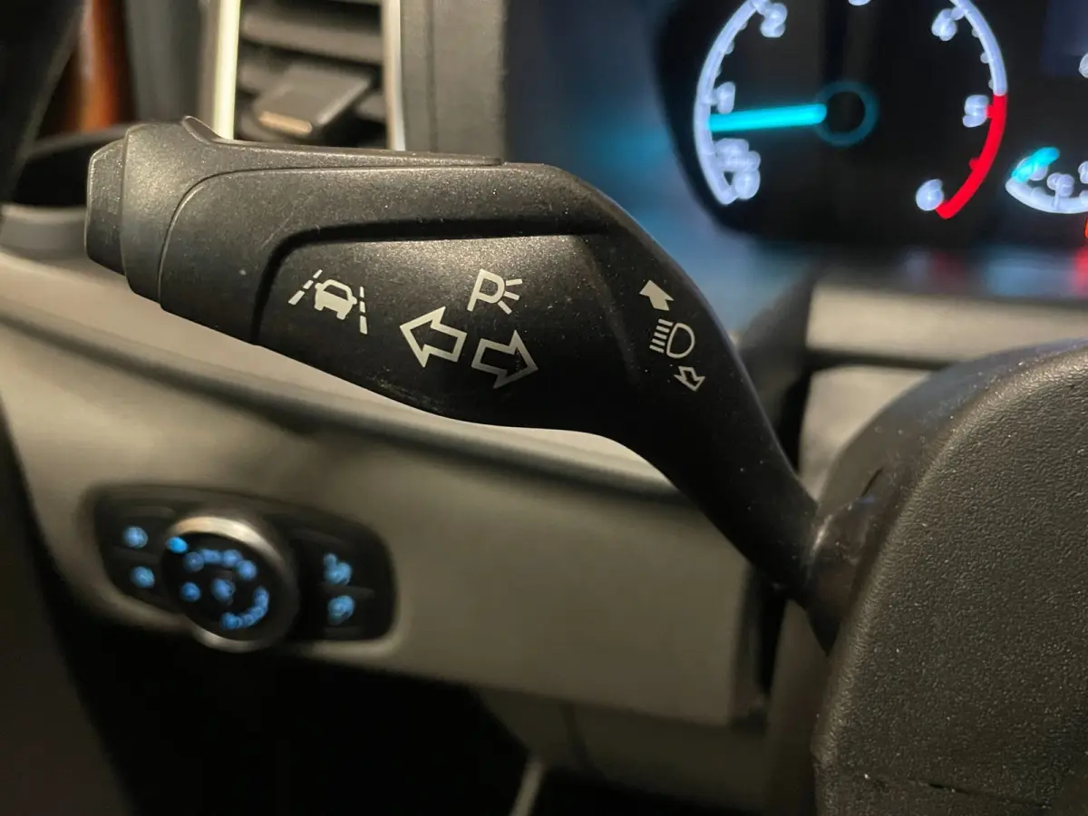 300 2.0 TDCI L2H1 Limited DC|FULL OPTION|AUTOMAAT|ACC|2X SCHUIFDEUR|CARPLAY|CAMERA|TREKHAAK|1e EIG|NAP|NL-AUTO