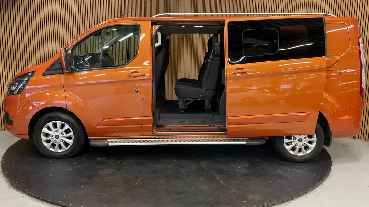 300 2.0 TDCI L2H1 Limited DC|FULL OPTION|AUTOMAAT|ACC|2X SCHUIFDEUR|CARPLAY|CAMERA|TREKHAAK|1e EIG|NAP|NL-AUTO