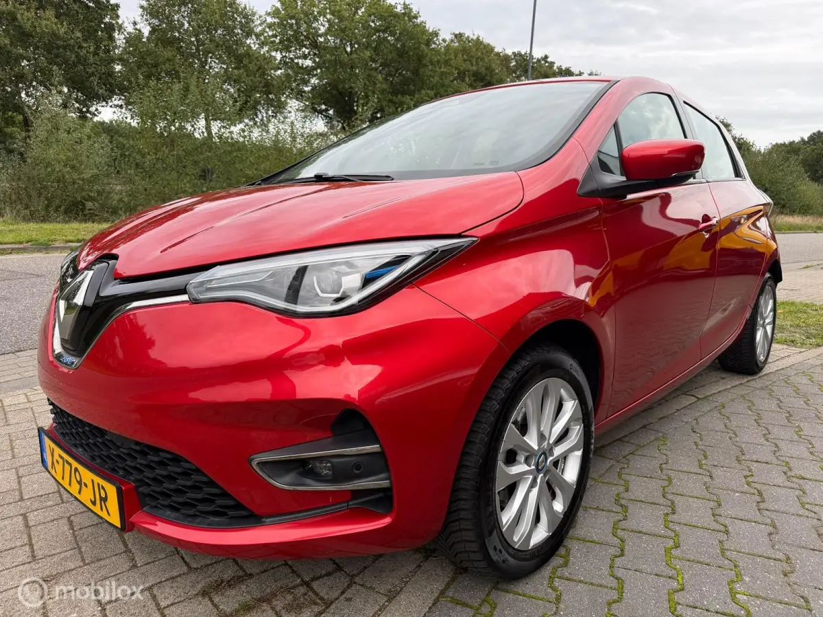 R135 Intens 52 kWh incl koop accu
