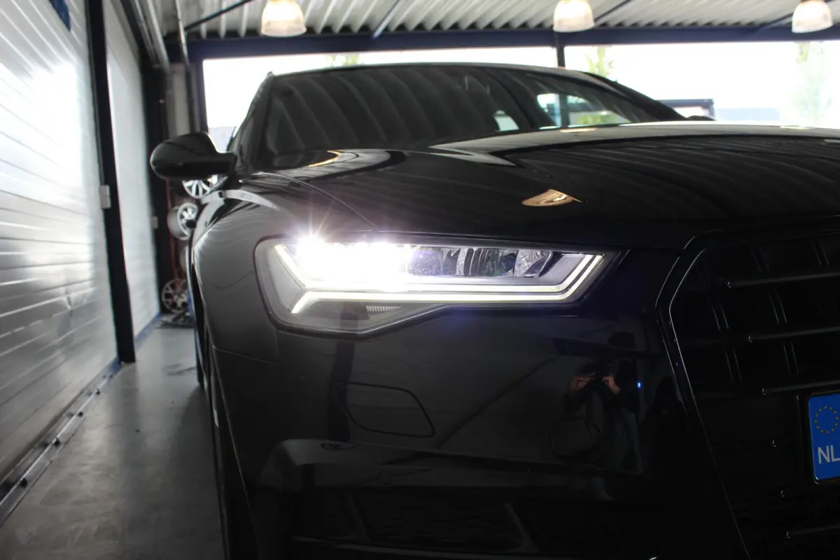 1.8 TFSI S-Line Edition 1e eigenaar | Black Optic | Stoelverw. | Elektr. Achterklep | Privacy glass | 18" LMV | PDC V+A