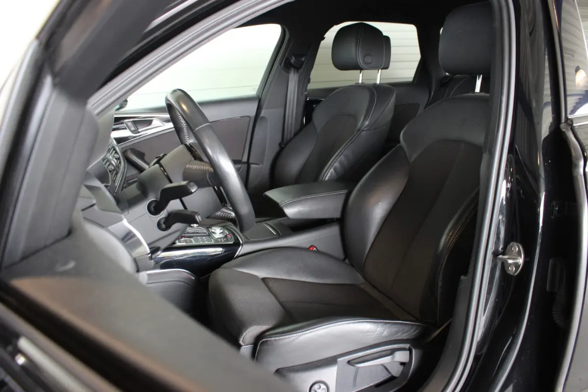 1.8 TFSI S-Line Edition 1e eigenaar | Black Optic | Stoelverw. | Elektr. Achterklep | Privacy glass | 18" LMV | PDC V+A