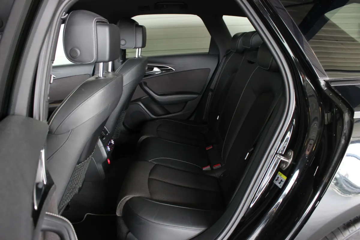1.8 TFSI S-Line Edition 1e eigenaar | Black Optic | Stoelverw. | Elektr. Achterklep | Privacy glass | 18" LMV | PDC V+A