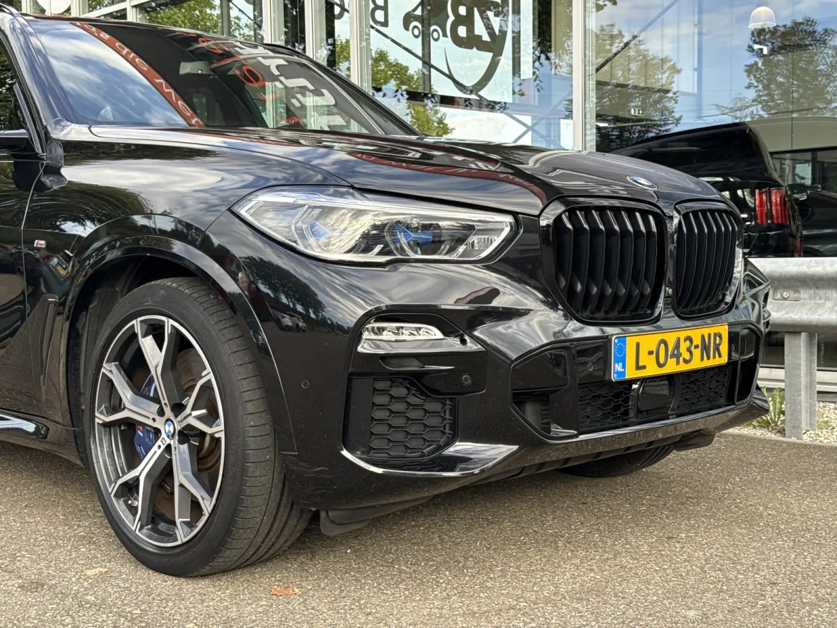 xDrive45e High Executive | M-Sport | 4 Wielbest. | Stoelvent. | Pano | Skylounge | Softclose | Trekhaak | ACC | HUD