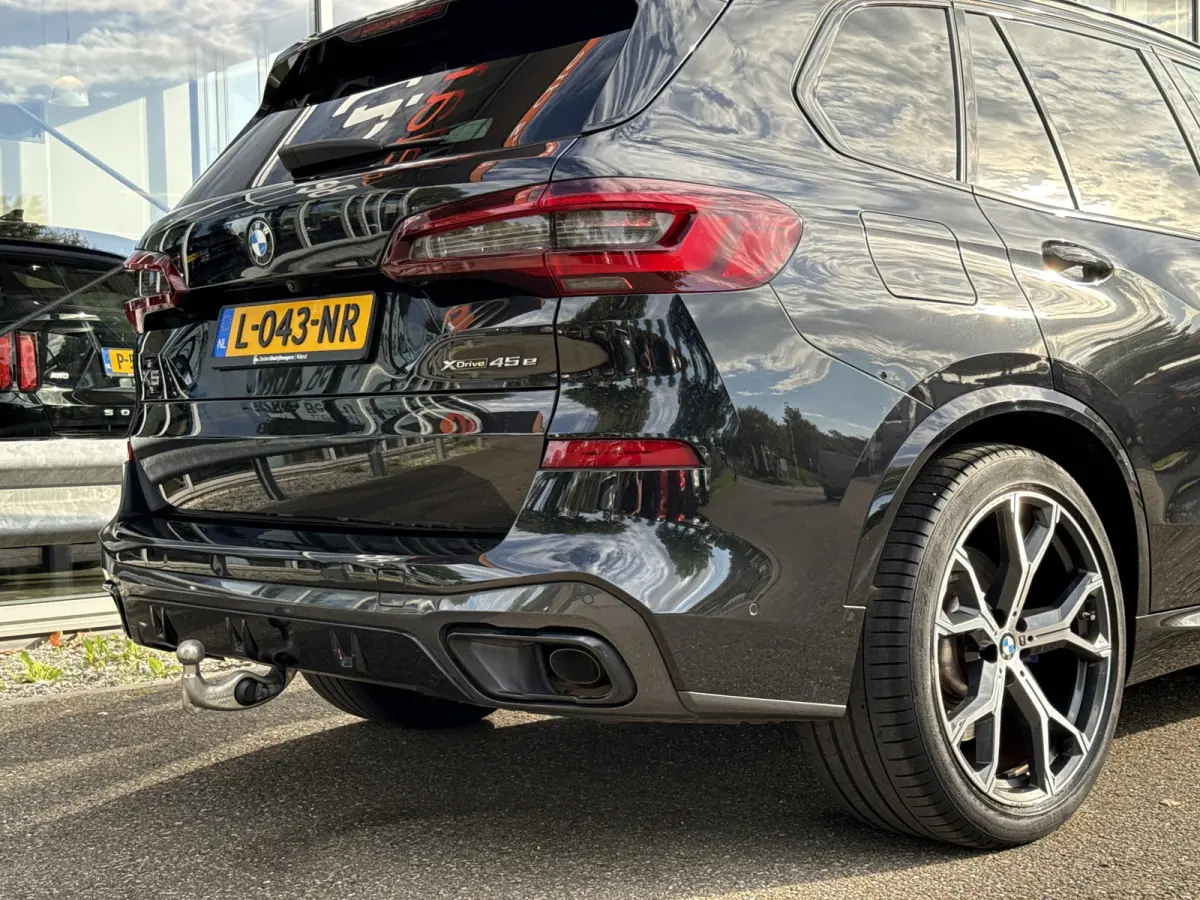 xDrive45e High Executive | M-Sport | 4 Wielbest. | Stoelvent. | Pano | Skylounge | Softclose | Trekhaak | ACC | HUD