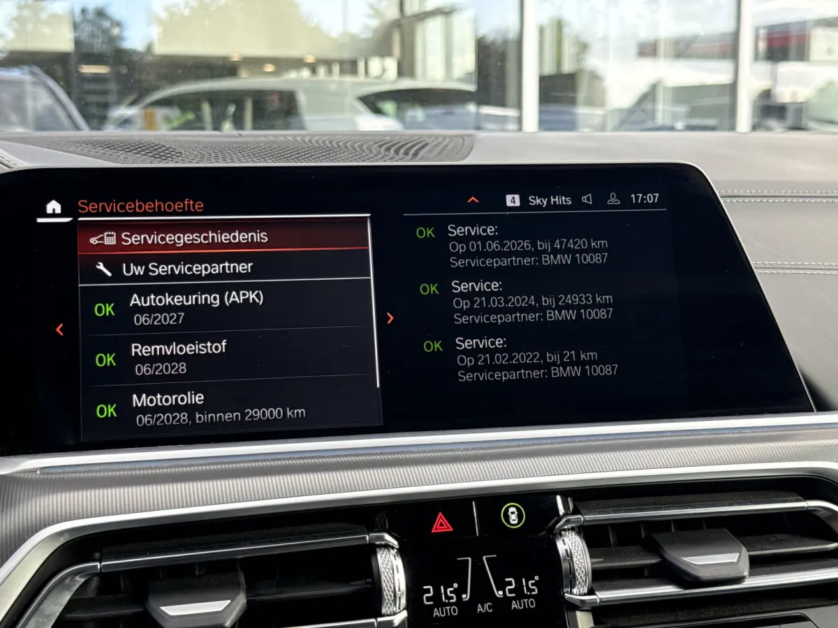 xDrive45e High Executive | M-Sport | 4 Wielbest. | Stoelvent. | Pano | Skylounge | Softclose | Trekhaak | ACC | HUD