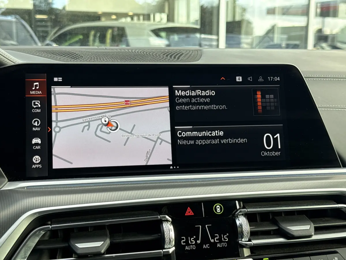 xDrive45e High Executive | M-Sport | 4 Wielbest. | Stoelvent. | Pano | Skylounge | Softclose | Trekhaak | ACC | HUD