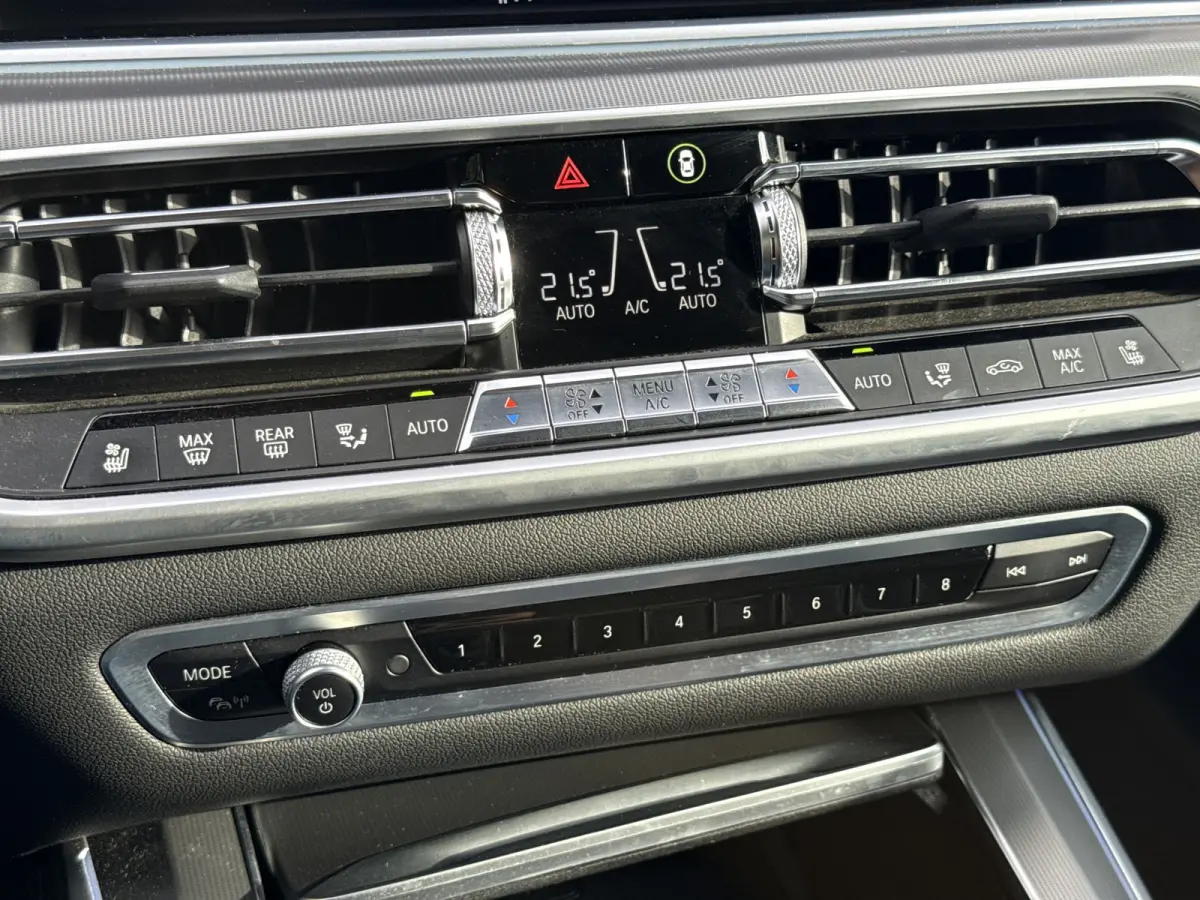 xDrive45e High Executive | M-Sport | 4 Wielbest. | Stoelvent. | Pano | Skylounge | Softclose | Trekhaak | ACC | HUD