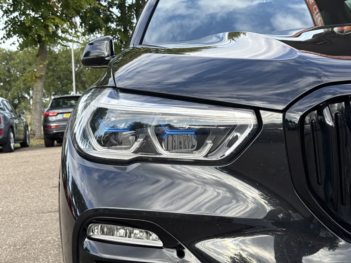xDrive45e High Executive | M-Sport | 4 Wielbest. | Stoelvent. | Pano | Skylounge | Softclose | Trekhaak | ACC | HUD