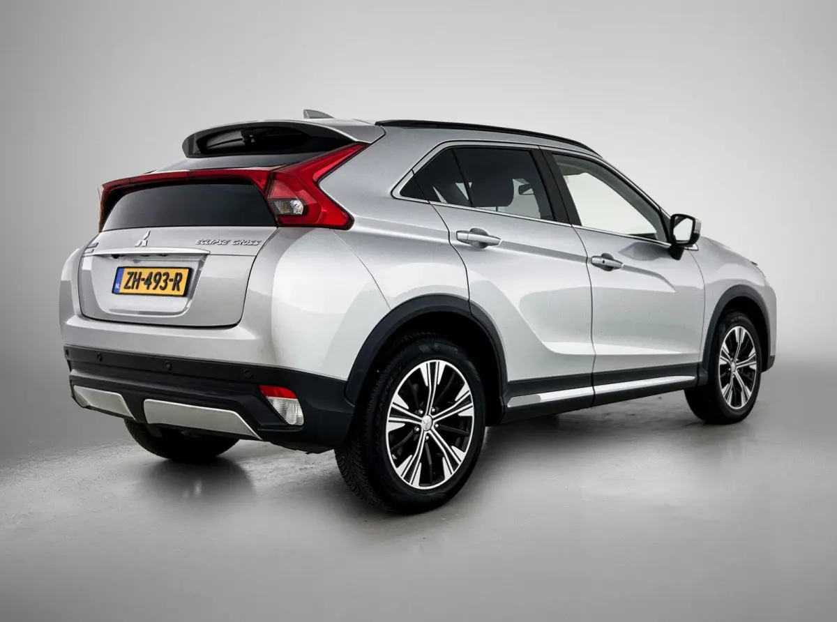 1.5 DI-T First Edition | 360 Camera | Climate Control | Stoelverwarming | Cruise Control Adaptief | HUD | Volledig Onderhouden |