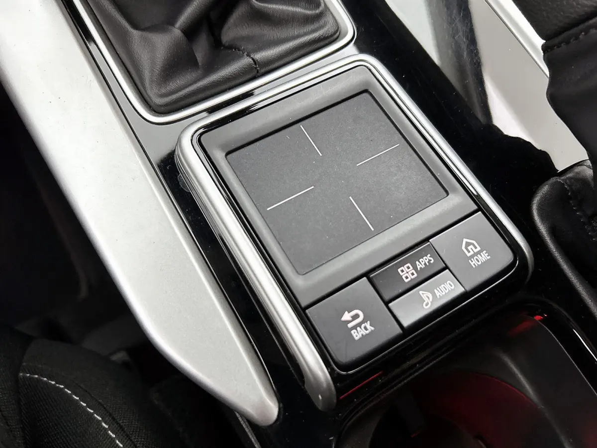 1.5 DI-T First Edition | 360 Camera | Climate Control | Stoelverwarming | Cruise Control Adaptief | HUD | Volledig Onderhouden |