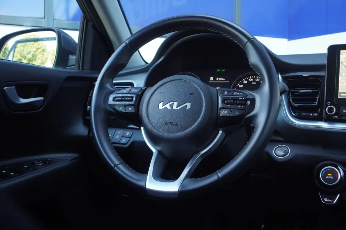 1.0 T-GDi MHEV DynamicPlusLine+Led+Ecc+Navigatie+Camera+cruise+Privacy-Glass = TOP ONDERHOUDEN !!
