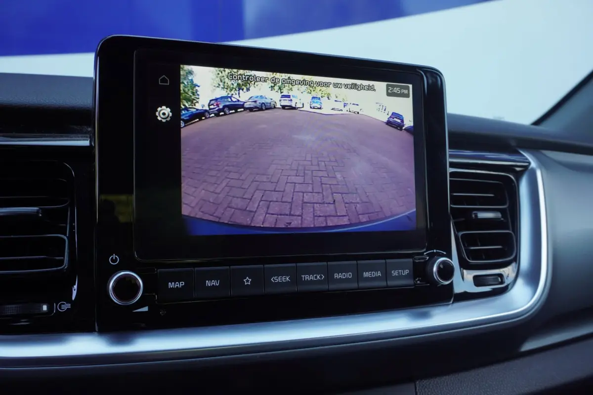 1.0 T-GDi MHEV DynamicPlusLine+Led+Ecc+Navigatie+Camera+cruise+Privacy-Glass = TOP ONDERHOUDEN !!