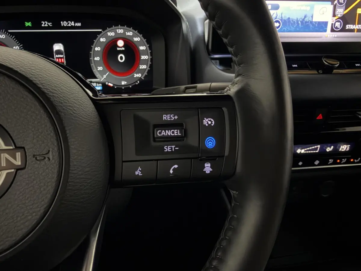 1.5 e-Power Tekna Pano 360º HUD Carplay ACC