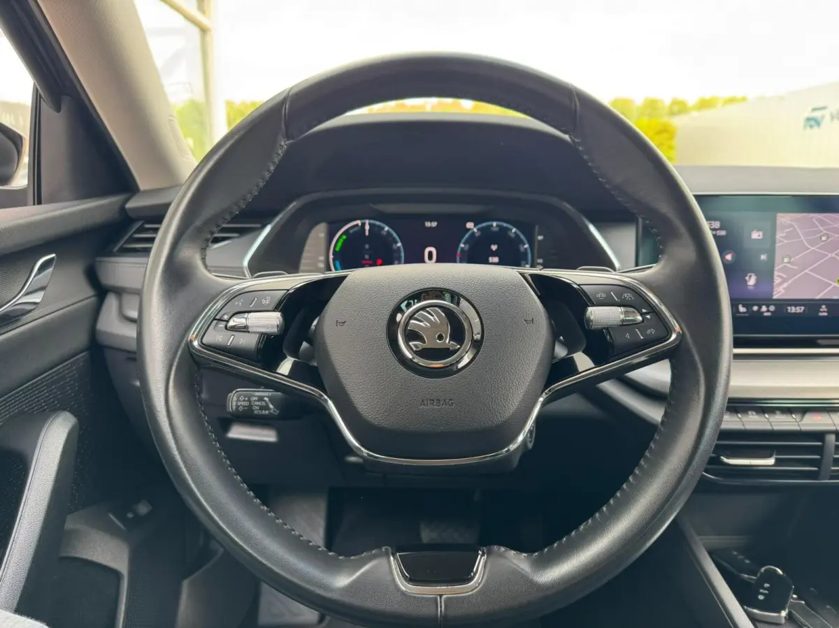 1.4 TSI iV PHEV|Elek trekhaak|Stoelver|