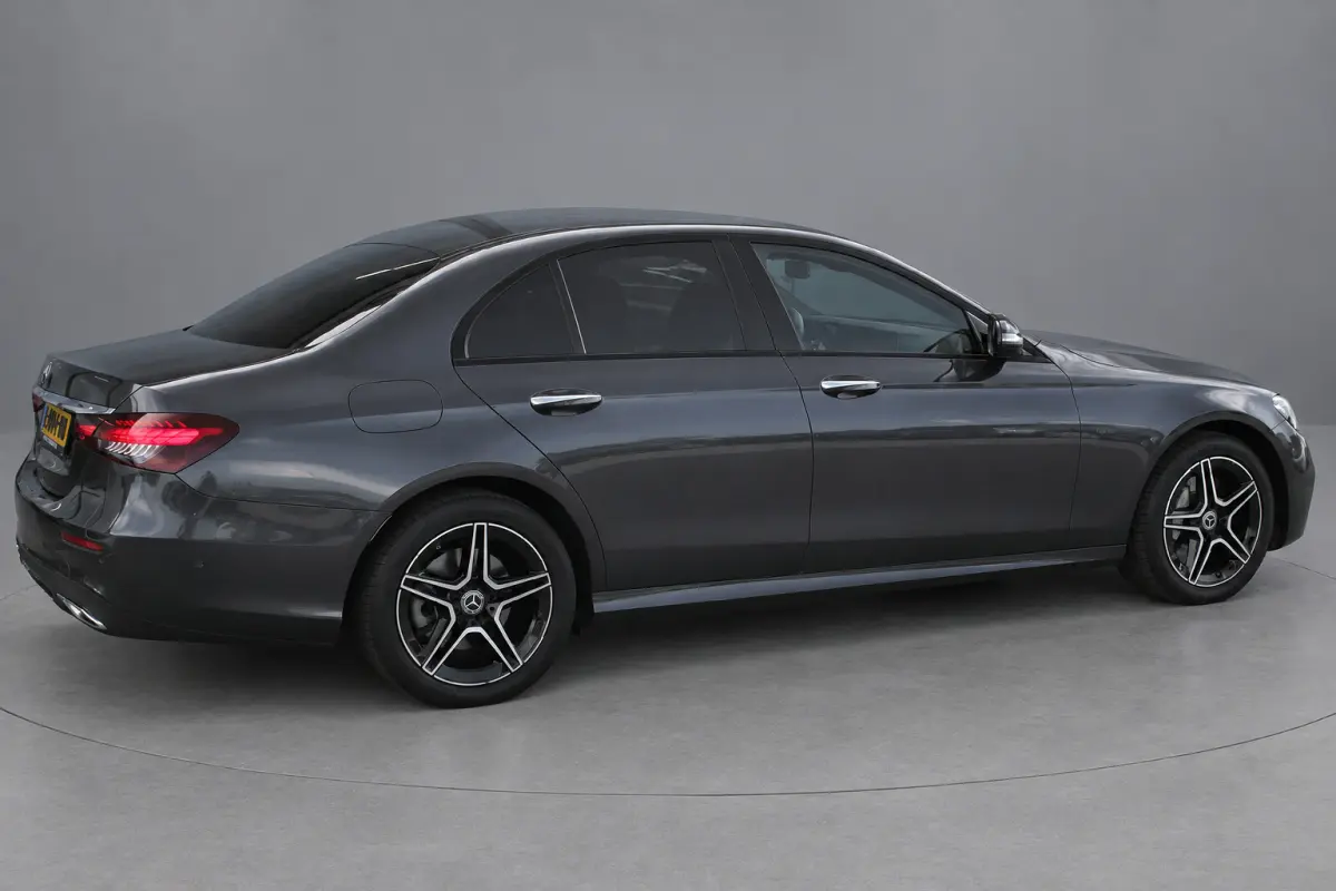 300e AMG Line NIGHT PAKKET LEDER DISTRONIC 360-CAMERA KEY-LESS GO