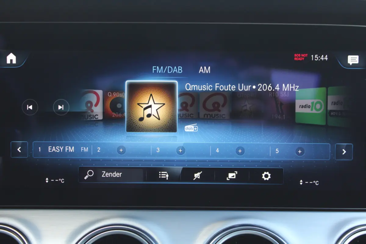 300e AMG Line NIGHT PAKKET LEDER DISTRONIC 360-CAMERA KEY-LESS GO
