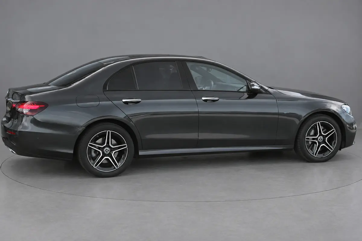 300e AMG Line NIGHT PAKKET LEDER DISTRONIC 360-CAMERA KEY-LESS GO