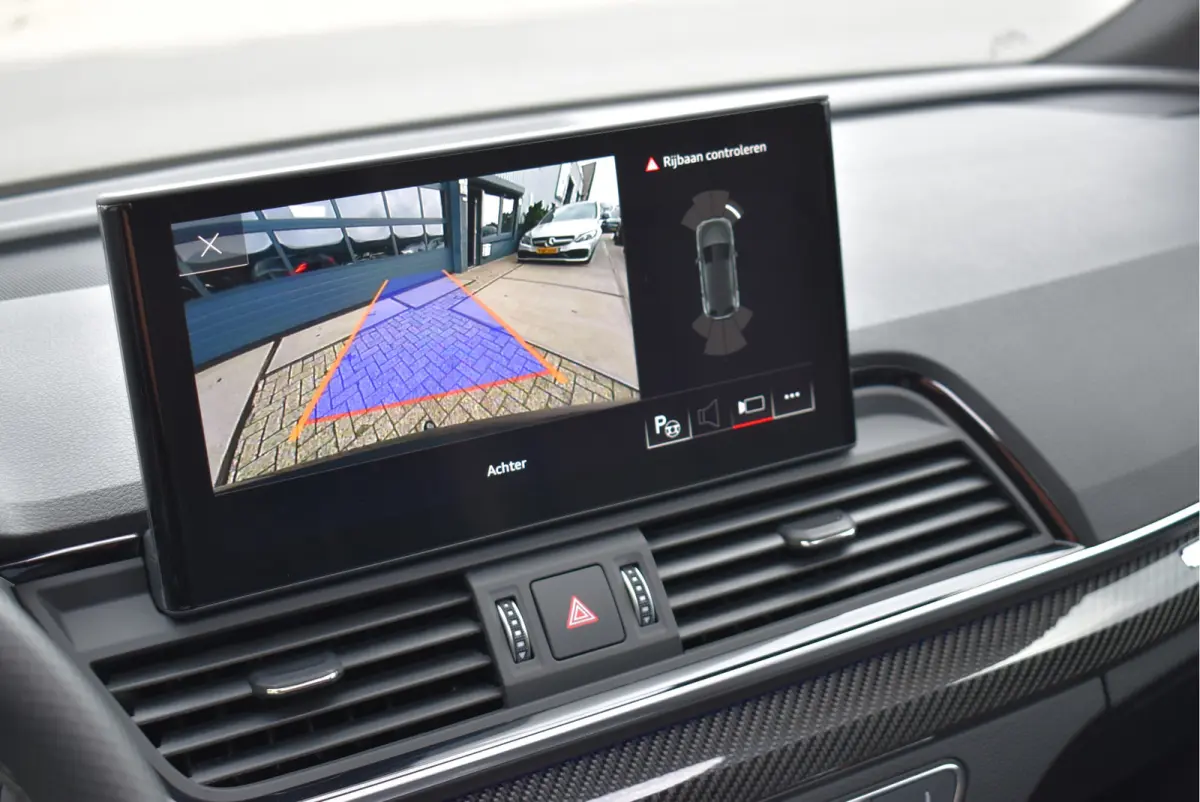 50 TFSI e S-Line 299 Pk Competition Pano Lucht Carbon Keyless Trekhaak Oled Matrix 21 Inch