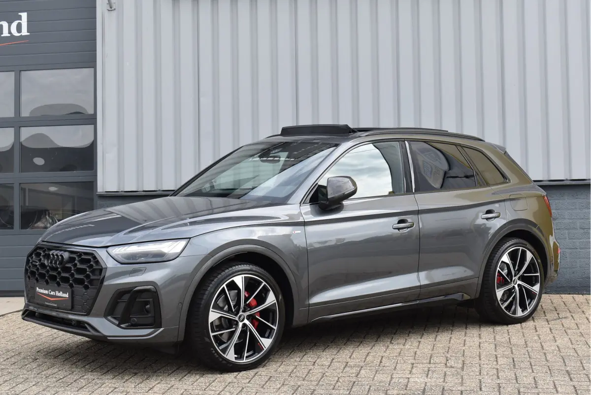 50 TFSI e S-Line 299 Pk Competition Pano Lucht Carbon Keyless Trekhaak Oled Matrix 21 Inch