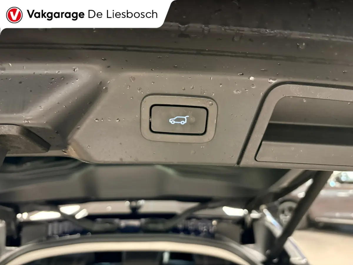 2.0 P400e S/ 22 inch / Leder / Meridian/ facelift / Panorama-dak / trekhaak
