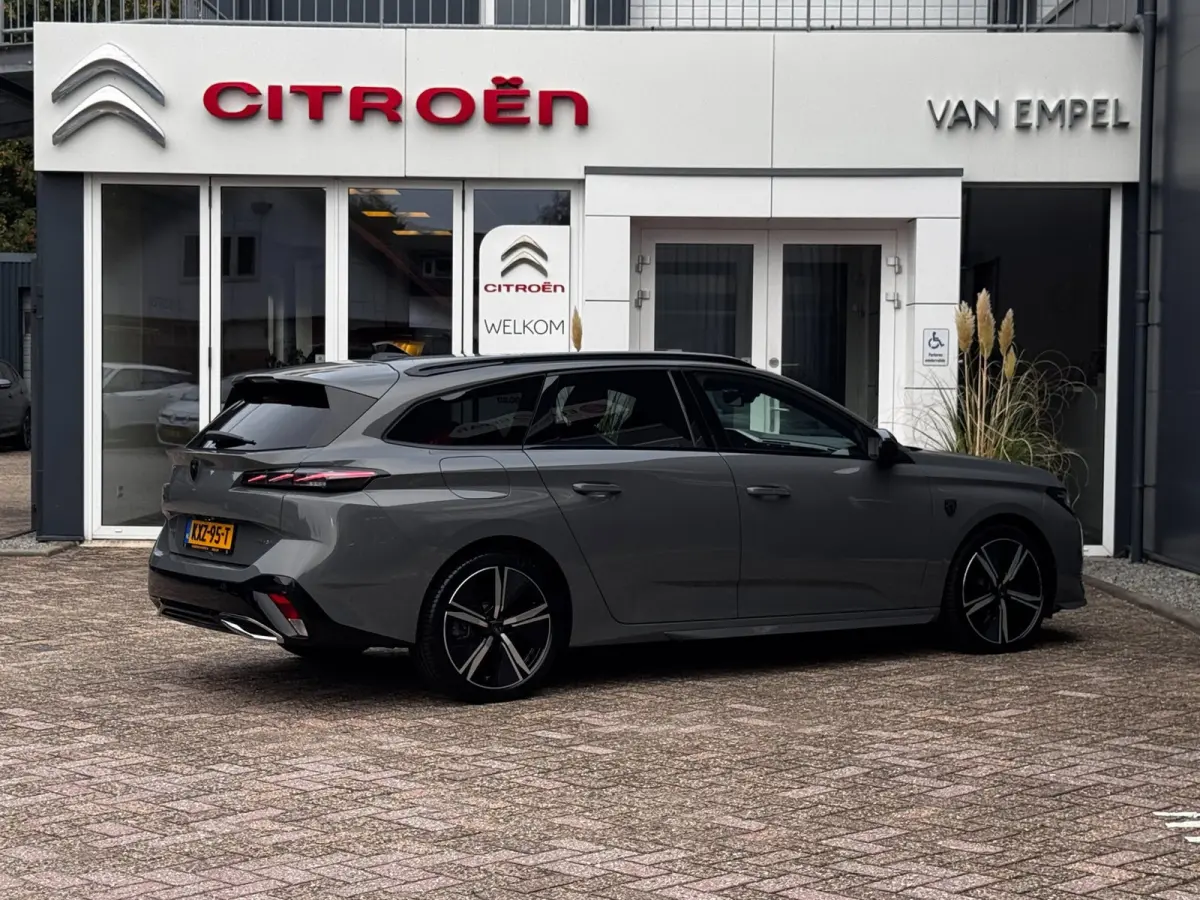 1.6 Plug-in Hybrid 180 GT | 100% SOH | Alcantara + Memory | Winter Pack | Camera | Adaptive Cruise