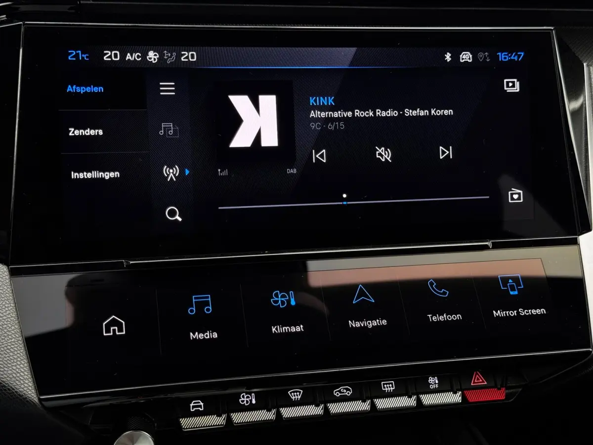 1.6 Plug-in Hybrid 180 GT | 100% SOH | Alcantara + Memory | Winter Pack | Camera | Adaptive Cruise