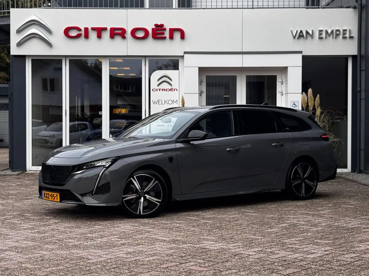 1.6 Plug-in Hybrid 180 GT | 100% SOH | Alcantara + Memory | Winter Pack | Camera | Adaptive Cruise
