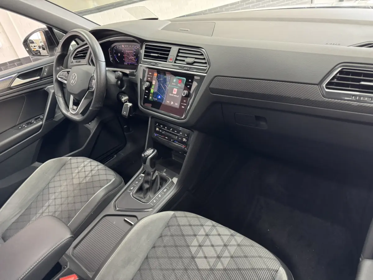 1.5 TSI R-Line PANO HUD LANE ACC