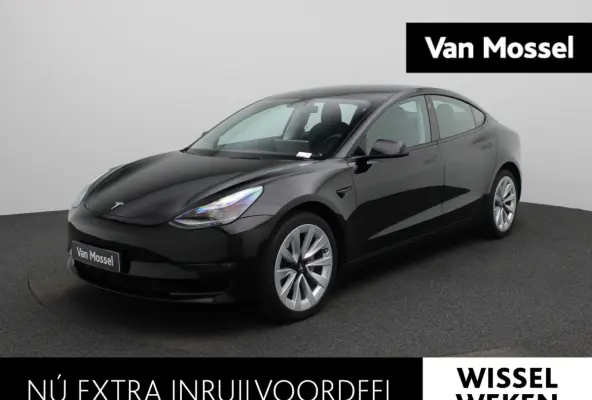 Long Range AWD 75 kWh | PANORAMADAK | ACHTERUITRIJCAMERA | ELEKTRISCH VERSTELBARE VOORSTOELEN | LED VERLICHTING | ELEKTRISCHE ACHTERKLEP | NAVIGATIE |