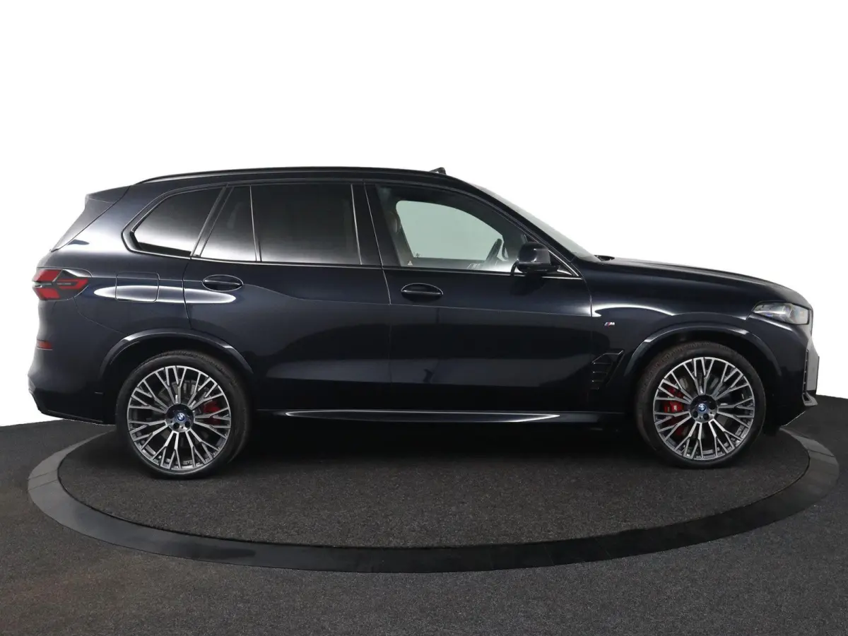 xDrive50e | M-Sport Pro | Trekhaak | M-Sportstoelen Professional | Harman/Kardon | 22inch | Alcantara dak