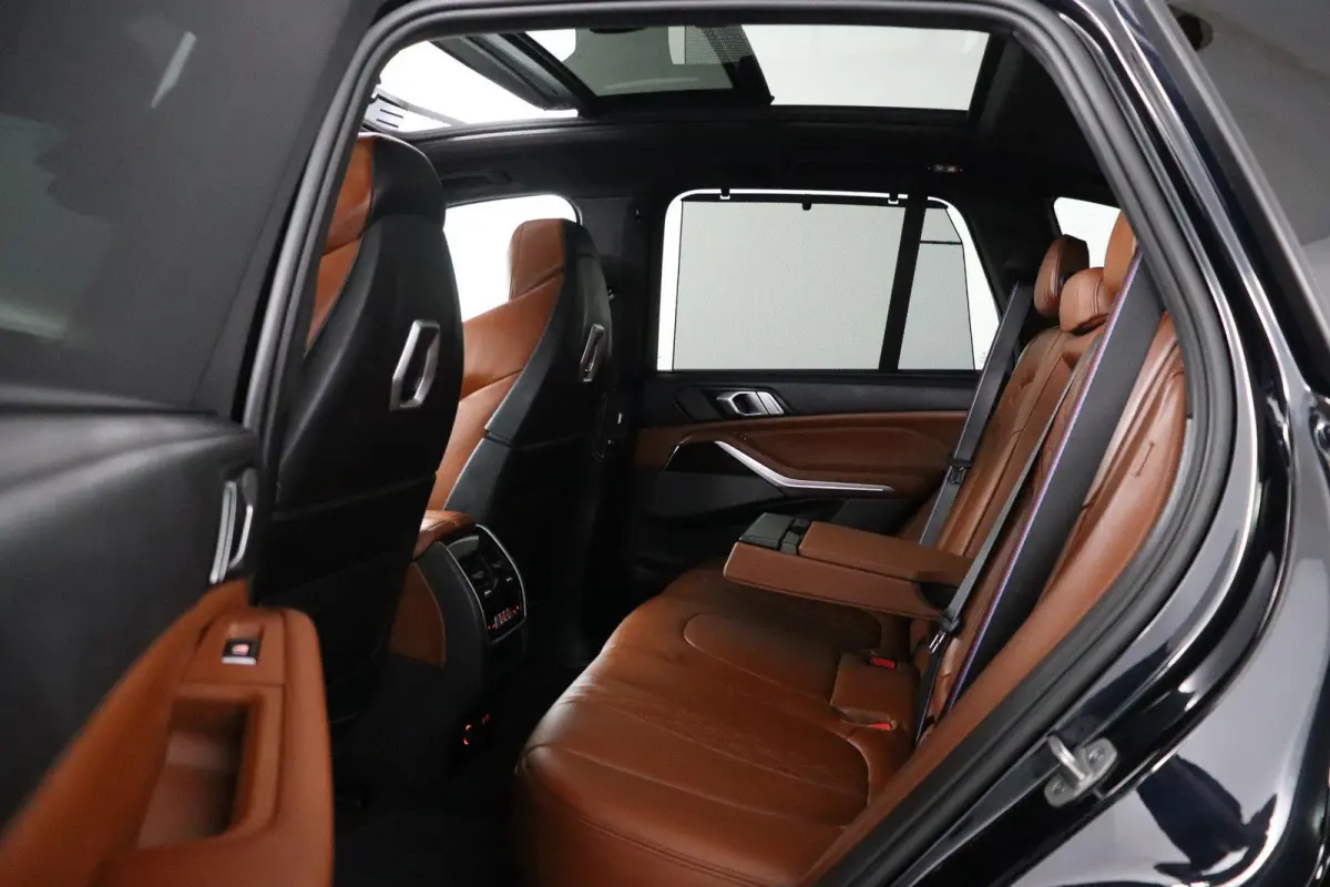 xDrive50e | M-Sport Pro | Trekhaak | M-Sportstoelen Professional | Harman/Kardon | 22inch | Alcantara dak