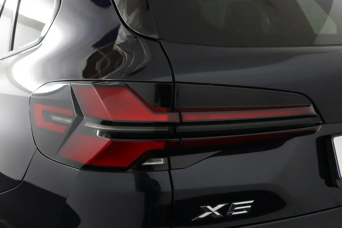 xDrive50e | M-Sport Pro | Trekhaak | M-Sportstoelen Professional | Harman/Kardon | 22inch | Alcantara dak