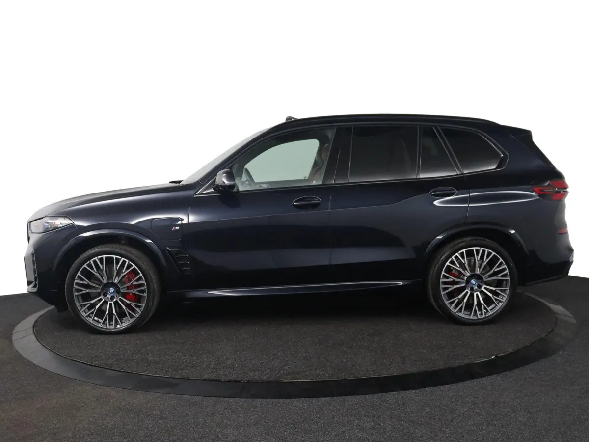 xDrive50e | M-Sport Pro | Trekhaak | M-Sportstoelen Professional | Harman/Kardon | 22inch | Alcantara dak