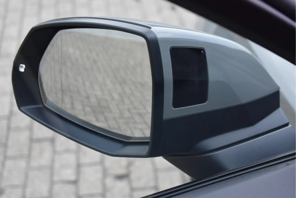 55 TFSI e S-Line 367 Pk Quantum Grey Exclusive Pano Luchtvering ACC Sfeer 20 Inch