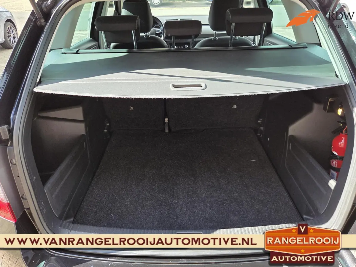 1.0 TSI Clever, clima, cruise, navi, 15" lmv