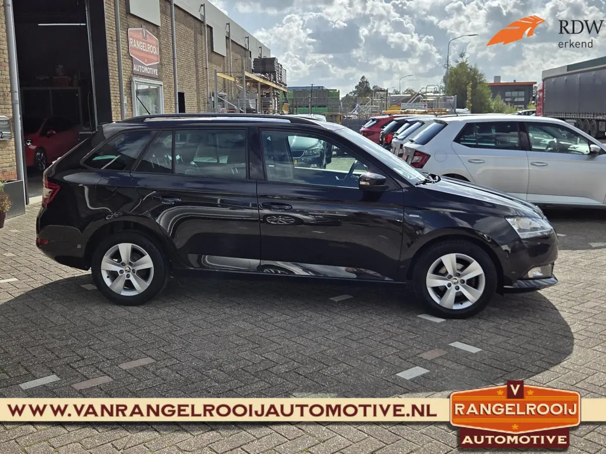 1.0 TSI Clever, clima, cruise, navi, 15" lmv