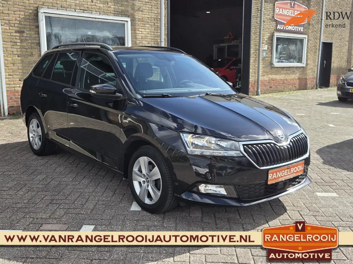 1.0 TSI Clever, clima, cruise, navi, 15" lmv