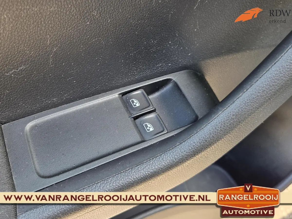 1.0 TSI Clever, clima, cruise, navi, 15" lmv