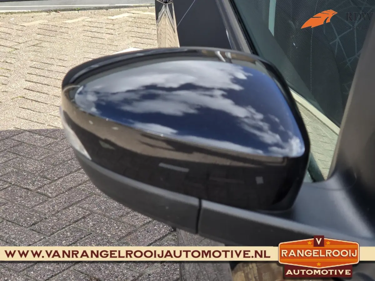 1.0 TSI Clever, clima, cruise, navi, 15" lmv