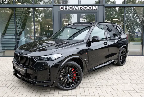 XDrive50e PANO KEYLESS SKYLOUNGE URBAN