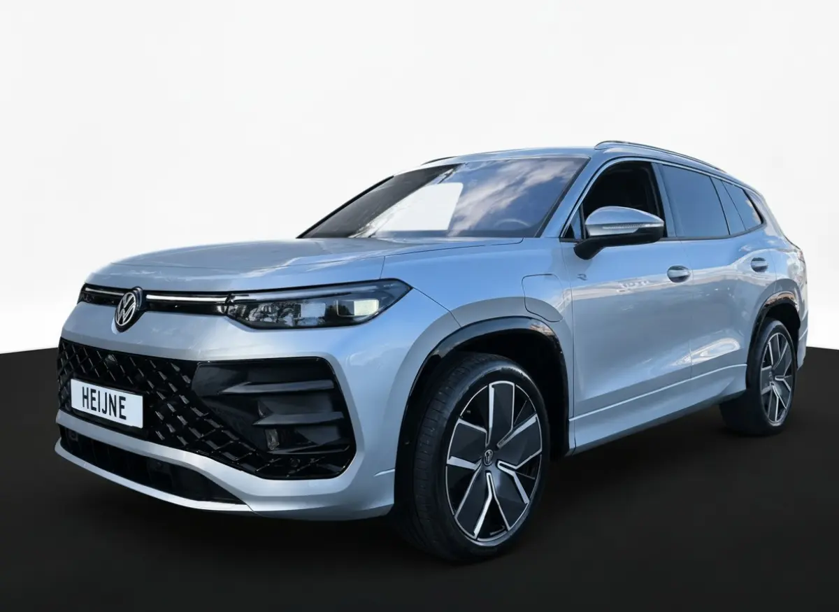 1.5 eHybrid 272PK DSG R-LINE SPORT HARMAN-KARDON/360° CAMERA/TREKHAAK FABRIEKSGARANTIE TOT 2030