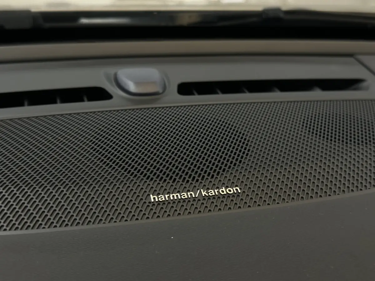 2.0 B4 Plus Dark | Panoramadak | Harman/Kardon | Alcantara | Memory