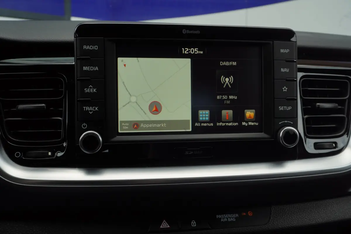 1.0 T-GDi Sports Edition+Led+Navigatie+Camera+Half-Leder+cruise+Privacy-Glass+airco = TOP UITV !!