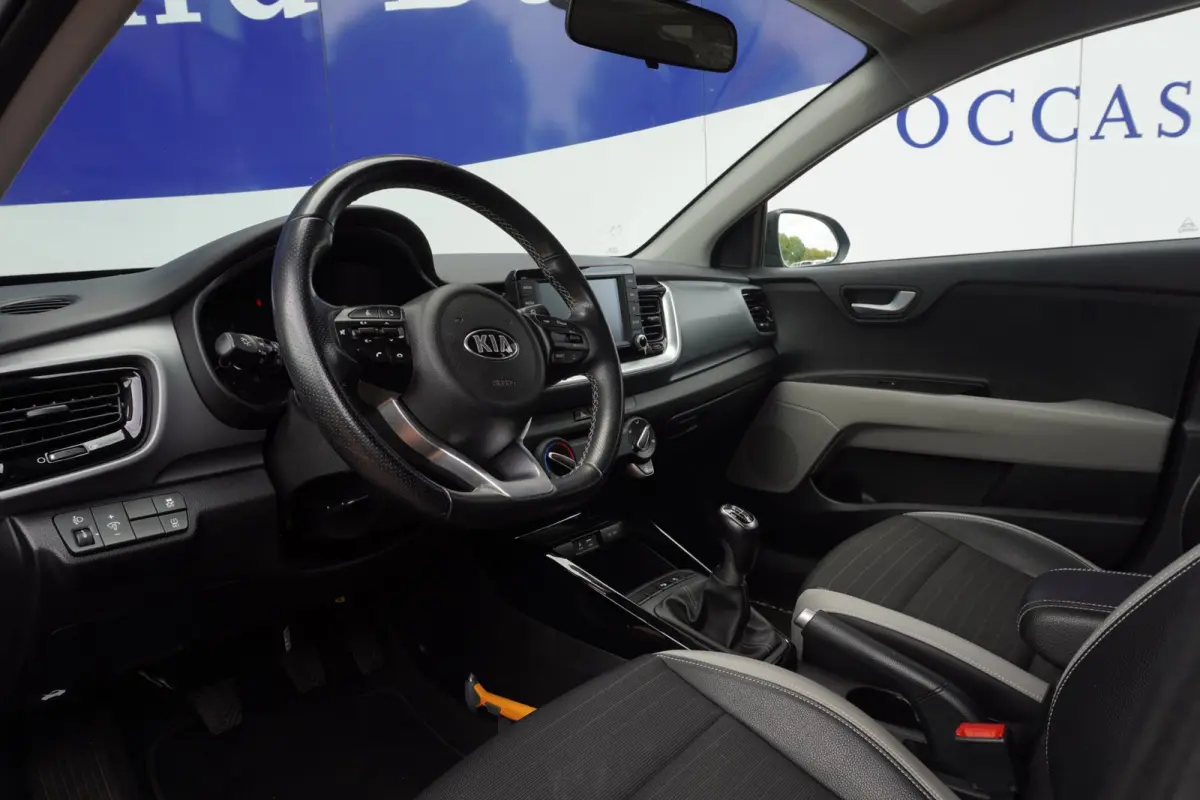 1.0 T-GDi Sports Edition+Led+Navigatie+Camera+Half-Leder+cruise+Privacy-Glass+airco = TOP UITV !!