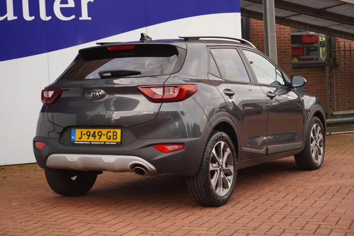 1.0 T-GDi Sports Edition+Led+Navigatie+Camera+Half-Leder+cruise+Privacy-Glass+airco = TOP UITV !!