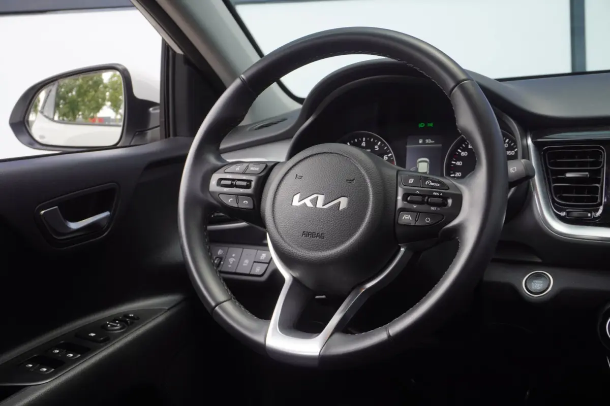 1.0 T-GDi MHEV DynamicPlusLine+Led+Ecc+Navigatie+Camera+Cruise+Kelles = NOVEMBER 2023