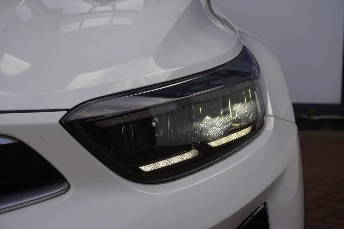 1.0 T-GDi MHEV DynamicPlusLine+Led+Ecc+Navigatie+Camera+Cruise+Kelles = NOVEMBER 2023