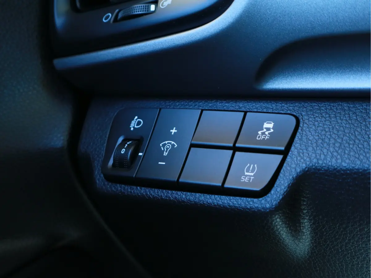 1.0 T-GDi DynamicLine Airco / Camera / Navi / Cruise / LM-Velgen