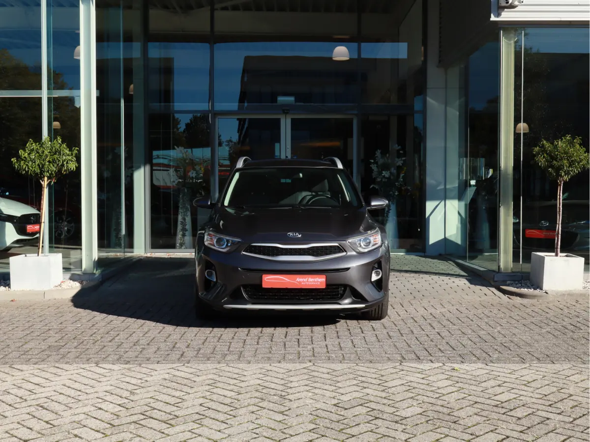 1.0 T-GDi DynamicLine Airco / Camera / Navi / Cruise / LM-Velgen