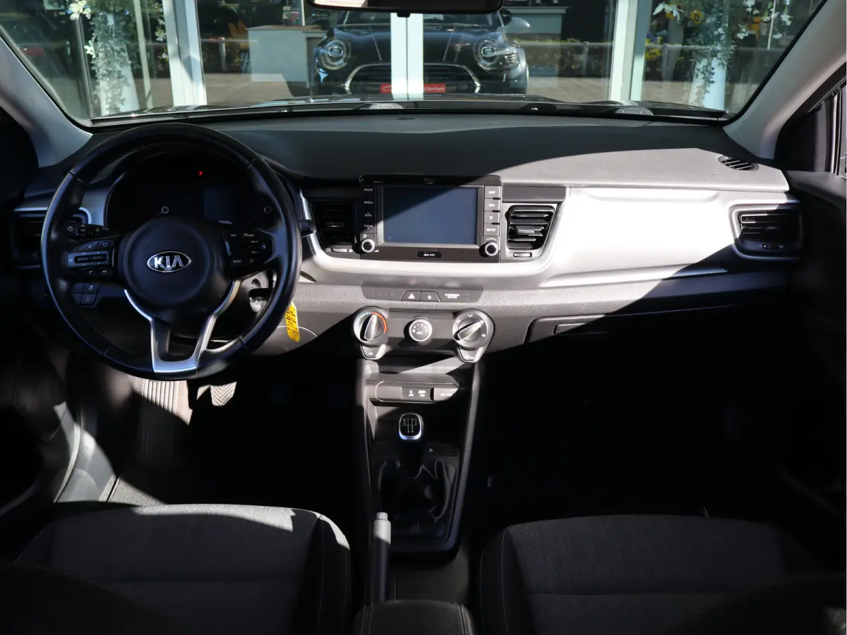 1.0 T-GDi DynamicLine Airco / Camera / Navi / Cruise / LM-Velgen